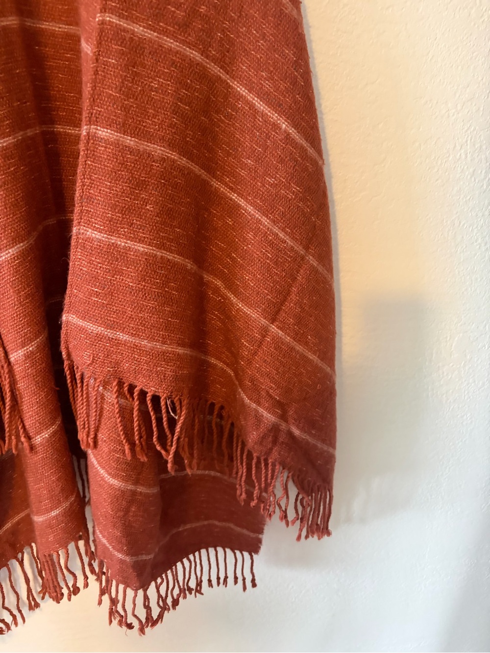 Universal Thread Rust Open-Front Fringe Poncho - Picture 16 of 16